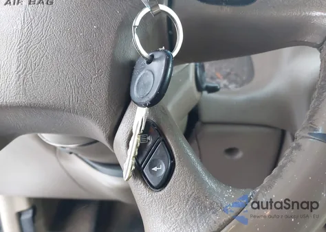 2004 Chevrolet Trailblazer Lt из США, поврежденный, VIN 1GNDT13S842183368